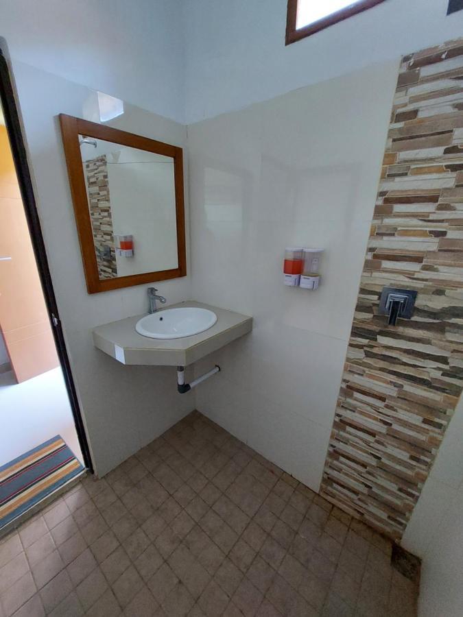 Oasis Hotel Ampana Kültér fotó